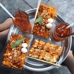 Alternative view of Bánh tráng trộn thập cẩm full topping, bánh tráng tự trộn kèm quất