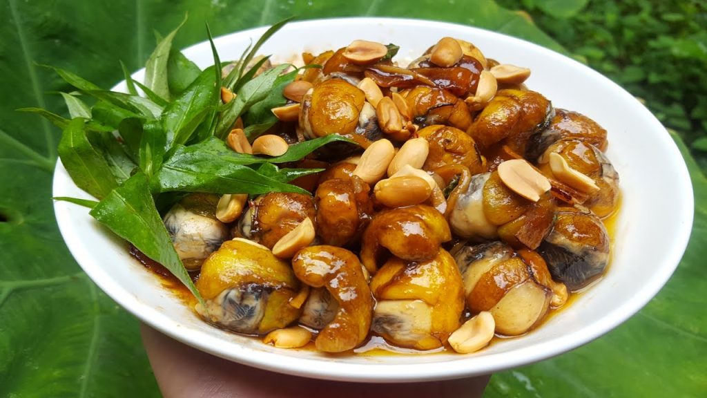 các món ăn vặt ngon rẻ dễ làm: trứng cút lộn xào me