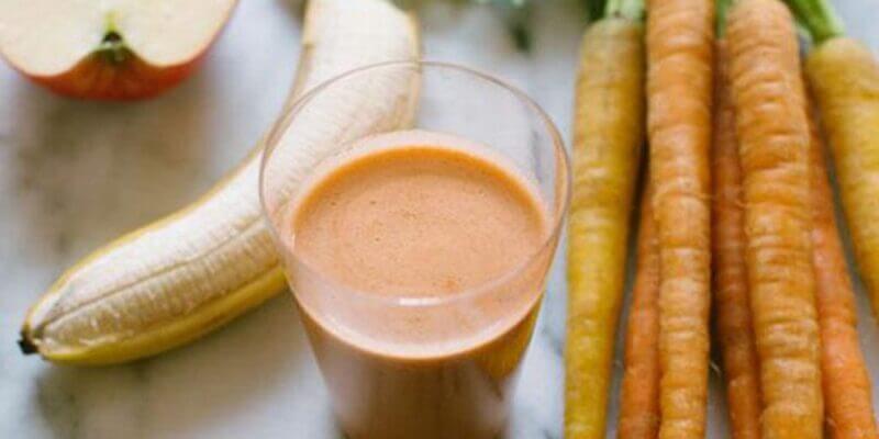Cách làm nước ép chuối mix cà rốt