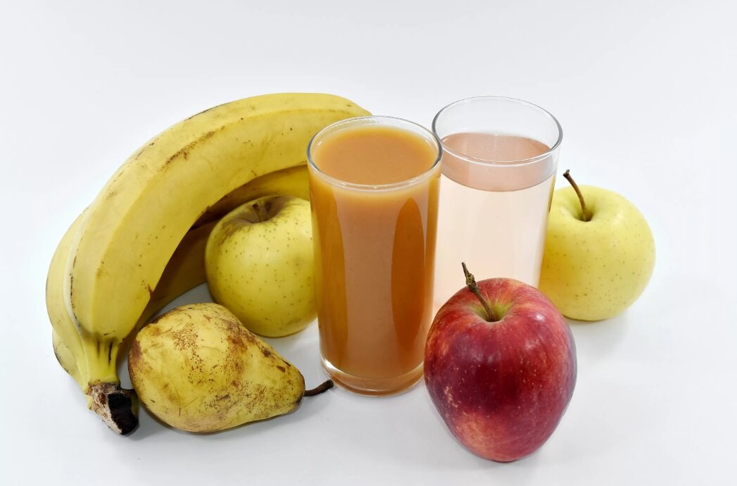 Cách làm nước ép chuối mix siêu ngon và bổ dưỡng: chuối mix táo
