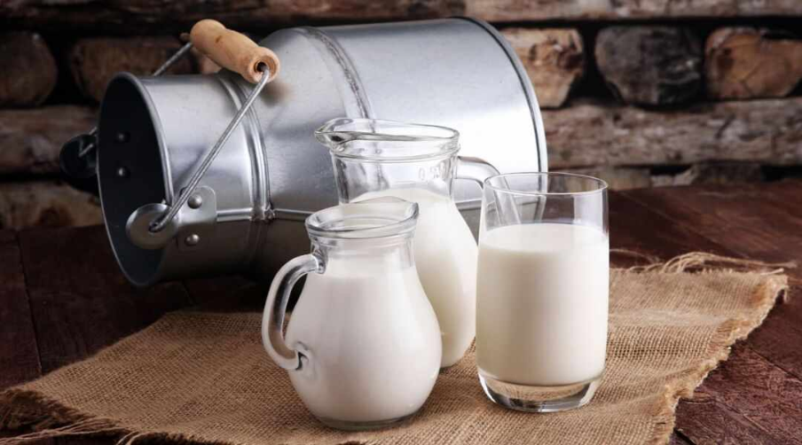 Tổng hợp công dụng của sữa tươi nguyên kem đối với sức khỏe