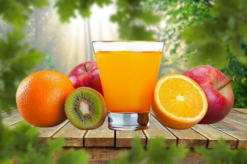 Cách làm nước ép táo cho bé kết hợp kiwi